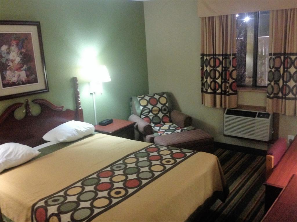 Super 8 By Wyndham Sikeston/Miner Area Hotel Ngoại thất bức ảnh